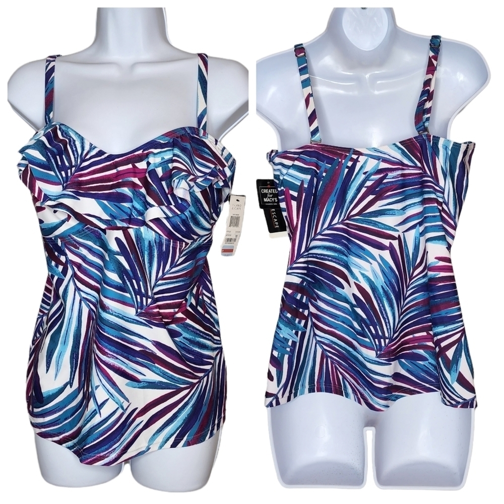 NWT Island‎ Escape swim tank.